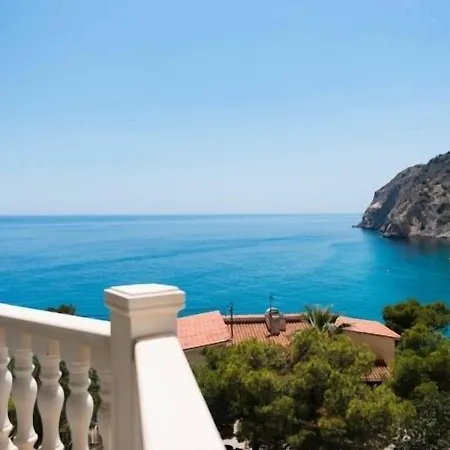 Ola Blanca Cala de Finestrat