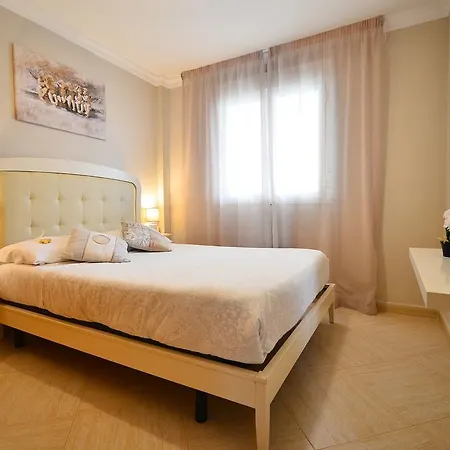 Ola Blanca Apartmanhotel Cala de Finestrat