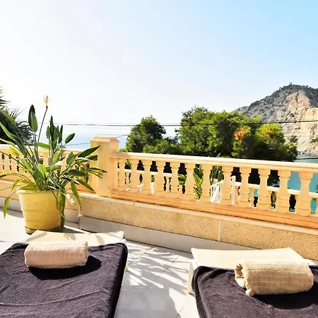 Ola Blanca Aparthotel 3*